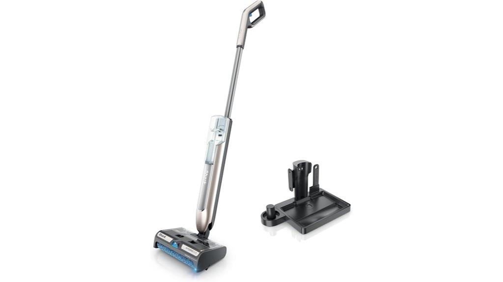 cordless floor cleaning device